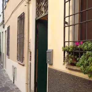 Bed & Breakfast Art Boutique, Mantova
